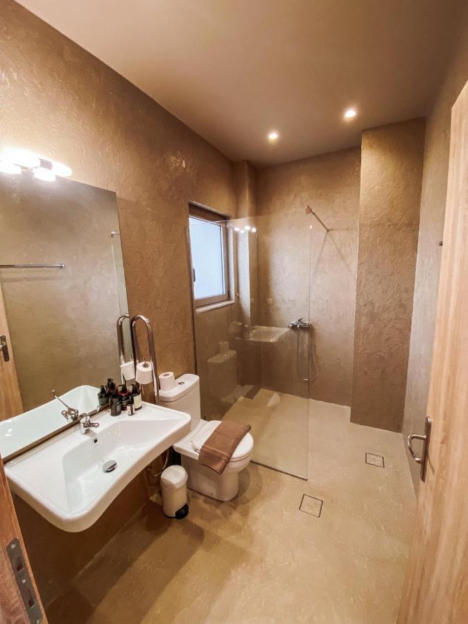 Mani Luxury Suites And Studios In Gytheio With Private Pools Exterior foto
